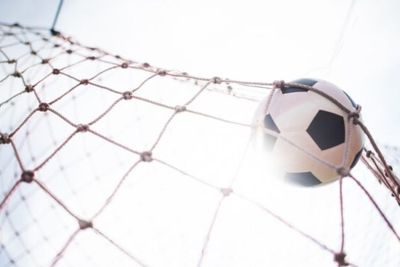 Pemain Liverpool Cetak Hattrick yang Merugikan Tim Sendiri
