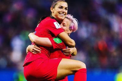 Bahagianya Megan Rapinoe dan Alex Morgan usai Gaji Pesepakbola Wanita dan Pria Setara