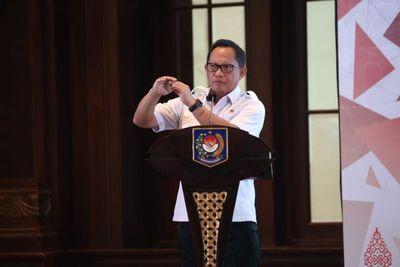Mendagri Minta ASN Kemendagri dan BNPP Bangun Pola Pikir dan Budaya Kerja Melayani Publik