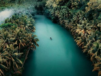 10 Wisata Sungai di Indonesia Paling Menarik, Seru dan Penuh Adrenalin