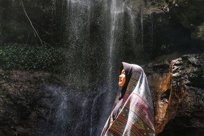 Menjamah Air Terjun Perawan, Butuh Perjuangan tapi Viewnya Menakjubkan!