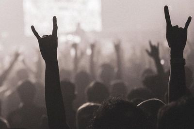 5 Band Rock Populer Indonesia yang Miliki Fans Fanatik dan Solid Sejak Awal!