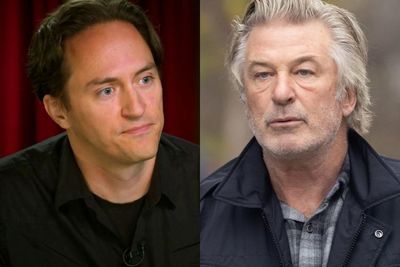 Alec Baldwin Tak Merasa Bertanggung Jawab atas Kematian Halyna Hutchins, Suaminya Marah!