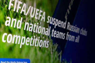 FIFA dan UEFA Larang Rusia Bertanding di Semua Kompetisi