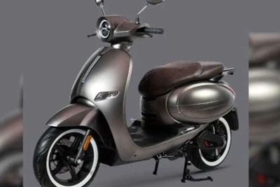 Skutik Listrik Tiongkok Meniru Styling Vespa?