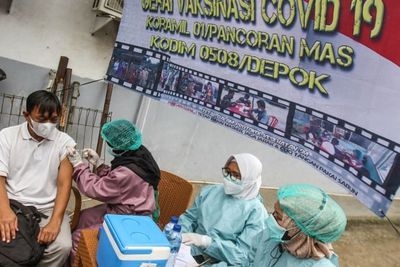 Kasus Covid-19 Hari Ini Bertambah 24.728, 325 Orang Meninggal Dunia
