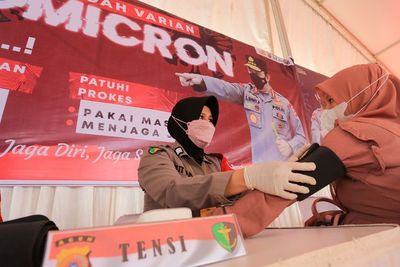 Tepat 2 Tahun Pandemi Covid-19, Kasus Positif Hari Ini Tambah 40.920 Orang