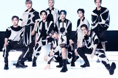 CRAVITY Umumkan Konser Solo Pertama Bertajuk Center of Gravity Mulai 2 April