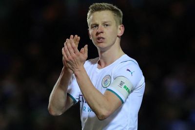 Tanda Solidaritas Ukraina, Oleksandr Zinchenko Jadi Kapten Man City di Piala FA