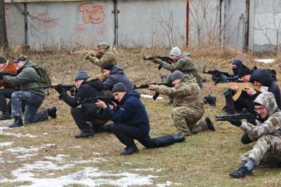 Video Petempur Ukraina Celupkan Peluru ke Lemak Babi agar Tentara Chechnya Tak Masuk Surga