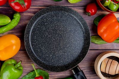 Hindari Memasak dengan Peralatan Dapur Berbahan Aluminium dan Tembaga, Ini Bahayanya!