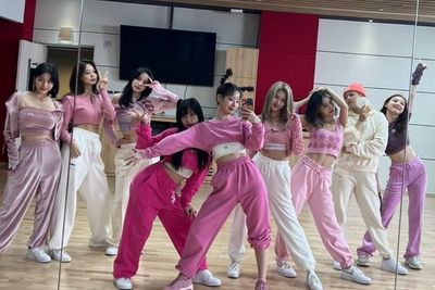 TWICE Sukses di Amerika Kalahkan Rekor Blackpink, Fans di Korea Bangga Ungkap Hal Ini