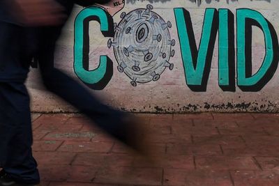 Hari Ini Kasus Covid-19 Naik Lagi Dibanding Kemarin, Tambah 30.156 Orang