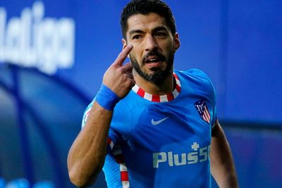 Simeone Bandingkan Luis Suarez dengan Fernando Torres