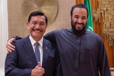 Pangeran MBS Beri Kiswah, Luhut Pandjaitan: Agama Tak Jadi Soal, Selama Kepentingan Sama