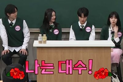 Aktor Serial All Of Us Are Dead Mengambil Alih Sekolah di Acara Knowing Bros