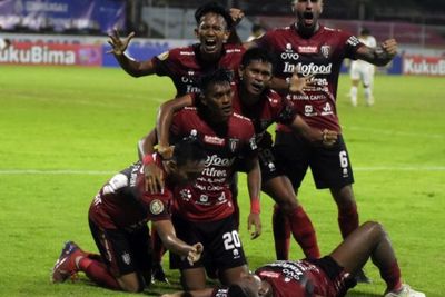 Seluruh Pertandingan Olahraga Bisa Dihadiri Penonton, Syaratnya Sudah Vaksin Booster