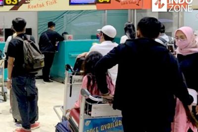 Naik Pesawat Tak Perlu Lagi Tes PCR-Antigen, Asal....