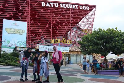 Membongkar Rahasia Batu Secret Zoo, Ada Satwa Langka dari Berbagai Belahan Dunia
