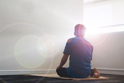 3 Waktu Sholat Tahajud Terbaik dan Batasan Sepertiga Malamnya