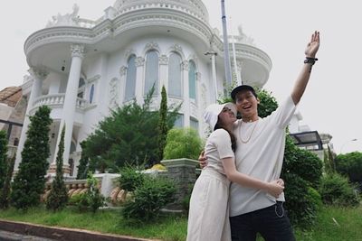 Bareskrim Sita 2 Rumah Mewah Indra Kenz di Medan, Begini Penampakannya
