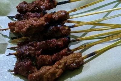 Lezatnya Sate Rembiga Makanan Khas Mandalika, Tempat Penyelenggara MotoGP 2022