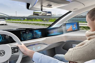 Layar Informasi di Mobil Makin Kompleks, Continental Bikin Mudah Pengemudi