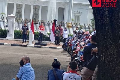 Tak Jadi Ikut Parade MotoGP, Jokowi Lepas Marc Marquez Dkk dari Istana Negara