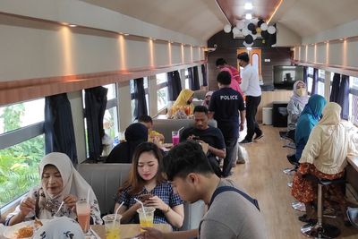 Pertama di Indonesia! Kafe dan Museum di Dalam Kereta, Mewah bak di Eropa
