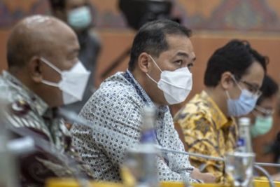 HET Minyak Goreng Dicabut, Pimpinan DPR Sebut Mendag Berpihak ke Pengusaha