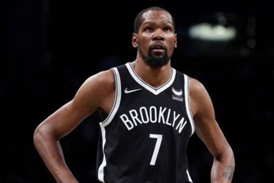 Kepancing Emosi Penonton, Kevin Durant Didenda Rp358 Juta, NBA: Kata-katanya Kasar