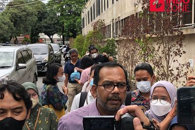 Haris Azhar Sebut Penetapan Tersangkanya Politis, Polda Metro Klaim Sesuai SOP