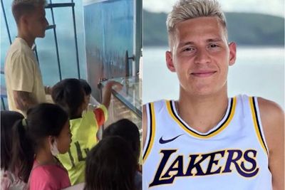 Jarang Terjadi, Fabio Quartararo Makan Es Krim Bersama Anak-anak Indonesia