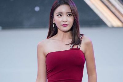 Hong Jin Young Dikonfirmasi akan Comeback Setelah Melewati Masa Refleksi Diri