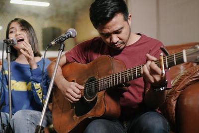 Terungkap! Musisi RS yang diciduk Terkait Narkoba Ternyata Gitaris Geisha