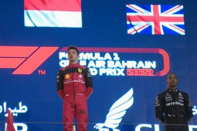 Heboh Bendera Merah Putih Berkibar di Podium F1 GP Bahrain, Cek Faktanya!