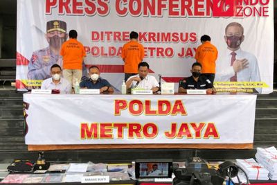 Robot Trading Fahrenheit hanya Fiktif, Naik-Turun Saham Dimainkan Suka-suka