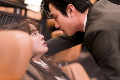 Jihan & Soeun dari Weekly Mengisi OST A Business Proposal Berjudul Fall In Love