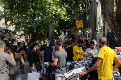 Sempat Lockdown karena Tsunami COVID-19, India Kini Mulai Hidup Normal
