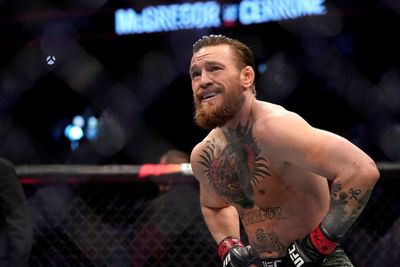 Berkendara Ugal-Ugalan, Conor McGregor Ditahan Polisi