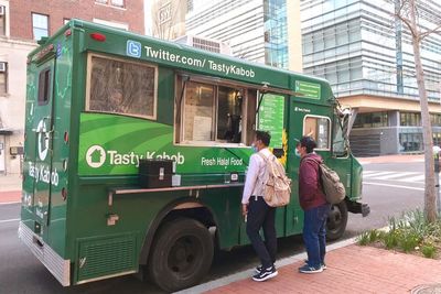 Icip Makanan Halal di Washington DC, Cita Rasa Timur Tengah Ada di Amerika