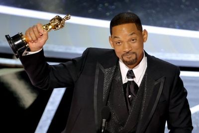Will Smith Menangkan Piala Oscar 2022, Langsung Nangis dan Minta Maaf ke Academy Awards!