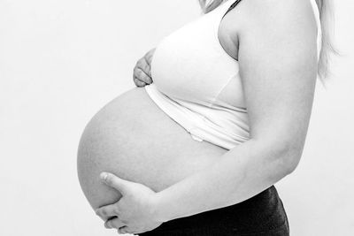 Benarkah Hamil Bisa Memperbaiki Endometriosis? Ini Penjelasan Dokter
