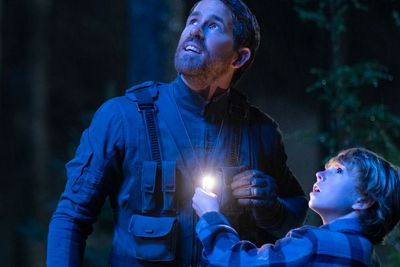 The Adam Project Karya Ryan Reynolds Pecahkan Rekor Netflix, 3 Filmnya Masuk Top 10
