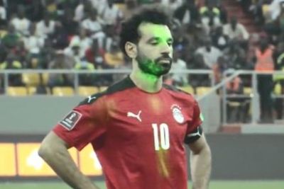 Senegal vs Mesir Adu Penalti, Mo Salah Bikin Tendangan Roket usai Diserbu Laser Hijau