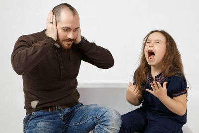 5 Hal Ini Harus Dilakukan Orang Tua untuk Membantu Anak Mengelola Amarah