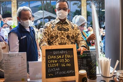 Anies: Ada atau Tidak Ada Pandemi, Usahakan Buka Puasa di Rumah