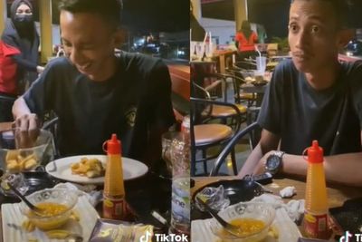 Anti-Gengsi, Pria Ini Ambil Sisa Makanan Orang yang Tak Habis saat Dibersihkan Pelayan