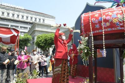 Hendi Tabuh Bedug, Dugderan Kembali Terlaksana Tanpa Arak-arakan