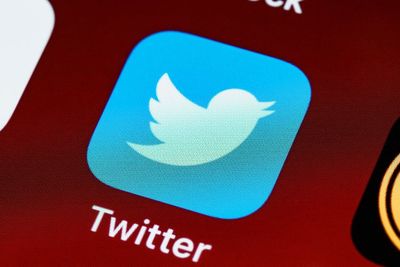 Twitter Tak Lagi Dukung iPhone Jadul